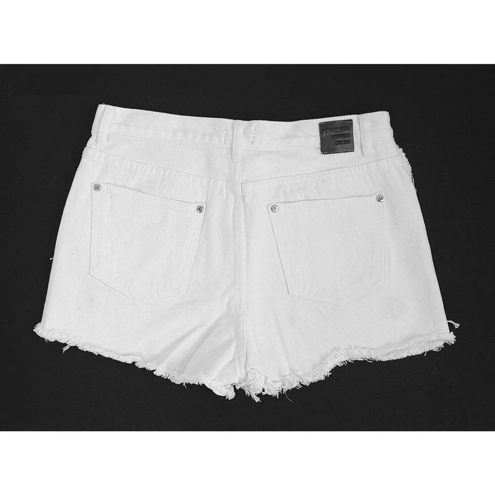 POL Women's White‎ Distressed Gromet Denim Shorts Size L - 28 NEW